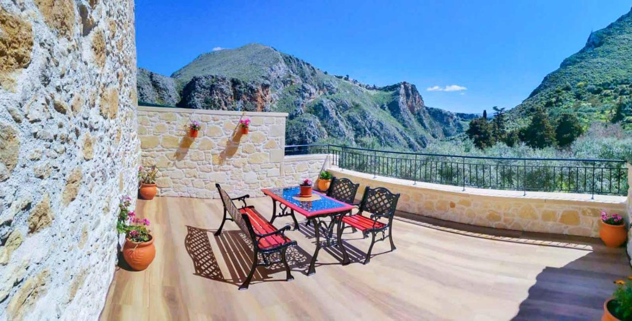 Villa Anastasia Luxe With Top Wifi, Bbq & Amazing Views كيساموس المظهر الخارجي الصورة